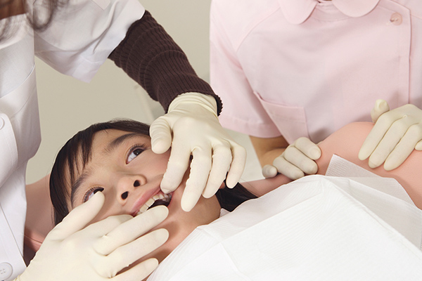 矯正治療完了（終了時検査・保定装置作製）